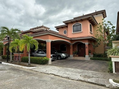 Home For Sale in Panama City image photo picture