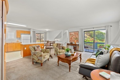 Beach Home Sale Pending in Honolulu, Hawaii