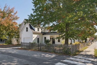 Beach Home For Sale in Yarmouth, Maine