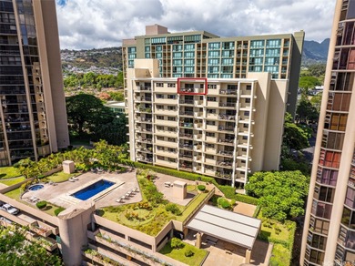 Beach Condo Sale Pending in Honolulu, Hawaii