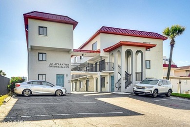 Beach Condo For Sale in Daytona Beach, Florida