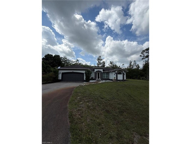 Beach Home For Sale in Fort Myers, Florida