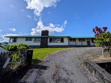 Beach Home For Sale in Hilo, Hawaii