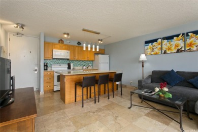 Beach Condo For Sale in Honolulu, Hawaii