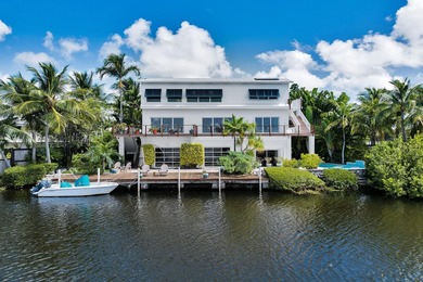 Beach Home For Sale in Plantation Key, Florida