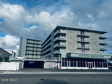 Beach Condo For Sale in Daytona Beach, Florida