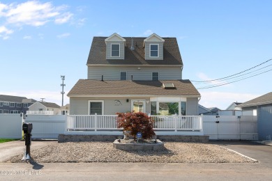 Beach Home For Sale in Toms River, New Jersey