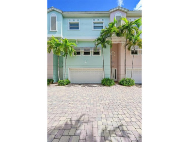 Beach Townhome/Townhouse For Sale in Pompano Beach, Florida