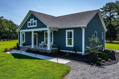 Beach Home Sale Pending in Kilmarnock, Virginia