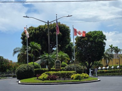 Beach Condo For Sale in Hypoluxo, Florida