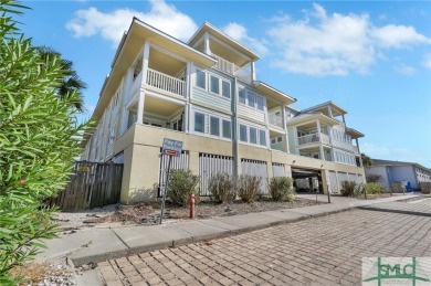 Beach Condo For Sale in Tybee Island, Georgia