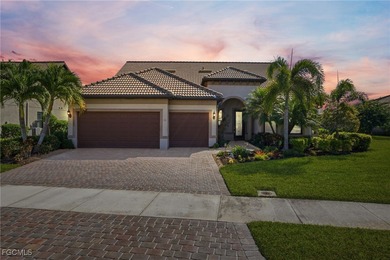 Beach Home For Sale in Fort Myers, Florida