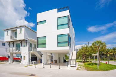 Beach Home For Sale in Key Largo, Florida