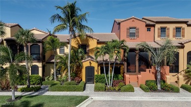 Beach Townhome/Townhouse For Sale in Fort Myers, Florida