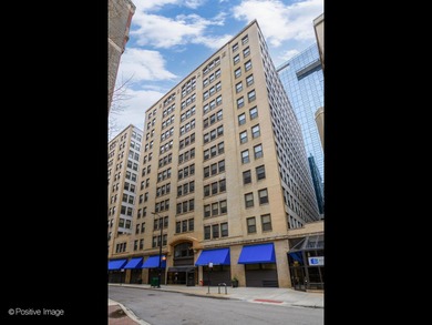 Beach Condo Sale Pending in Chicago, Illinois