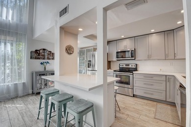 Beach Townhome/Townhouse For Sale in Boca Raton, Florida