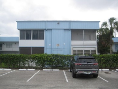Beach Condo Sale Pending in Delray Beach, Florida