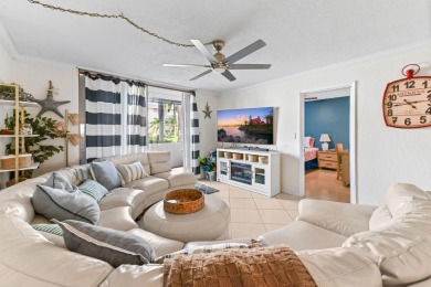 Beach Condo For Sale in Lighthouse Point, Florida
