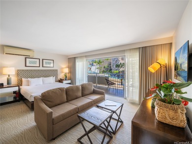 Beach Condo For Sale in Honolulu, Hawaii