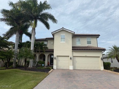 Beach Home For Sale in Fort Myers, Florida