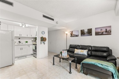 Beach Condo For Sale in Honolulu, Hawaii