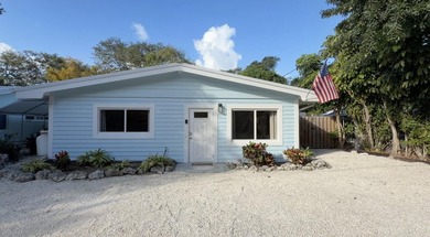 Beach Home For Sale in Upper Matecumbe Key, Florida