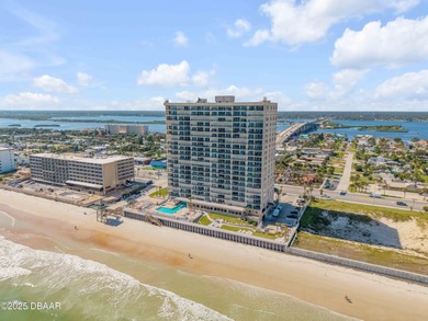 Beach Condo For Sale in Daytona Beach Shores, Florida