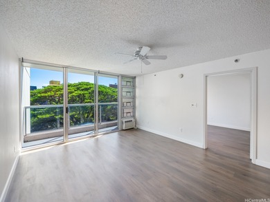 Beach Condo For Sale in Honolulu, Hawaii