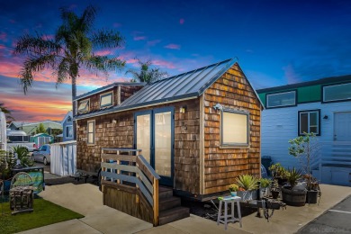 Beach Home For Sale in Encinitas, California