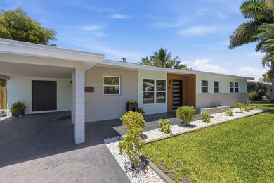 Beach Home For Sale in Oakland Park, Florida