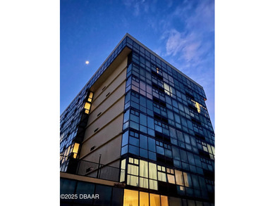 Beach Condo For Sale in Daytona Beach Shores, Florida