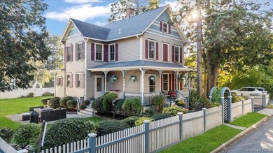 Beach Home Sale Pending in Sea Cliff, New York