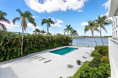 Beach Condo For Sale in Palm Beach, Florida