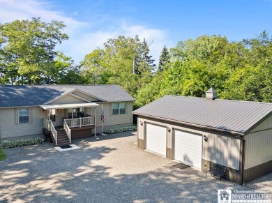 Beach Home For Sale in Portland, New York