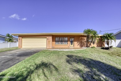 Beach Home Sale Pending in South Daytona, Florida