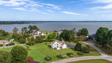 Beach Home For Sale in Tappahannock, Virginia
