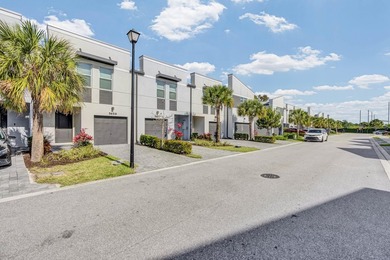 Beach Townhome/Townhouse For Sale in Riviera Beach, Florida
