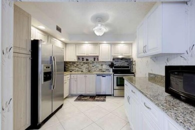 Beach Condo For Sale in West Palm Beach, Florida