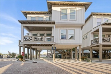 Beach Home For Sale in Gulf Shores, Alabama