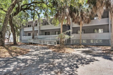 Beach Condo Active Under Contract in Edisto Island, South Carolina
