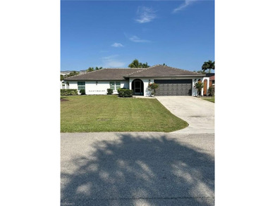 Beach Home Sale Pending in Bonita Springs, Florida