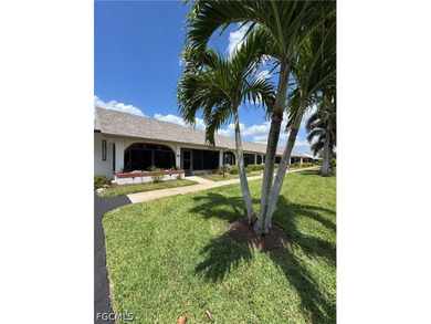Beach Home For Sale in Fort Myers, Florida