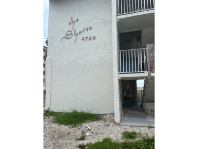 Beach Condo Sale Pending in Fort Myers Beach, Florida
