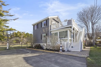 Beach Home For Sale in Wells, Maine