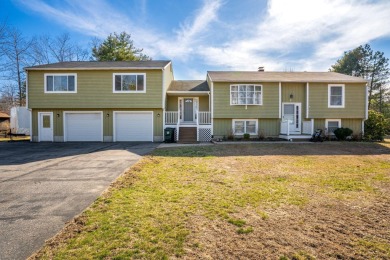 Beach Home For Sale in Biddeford, Maine