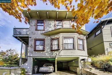 Beach Lot For Sale in Oakland, California