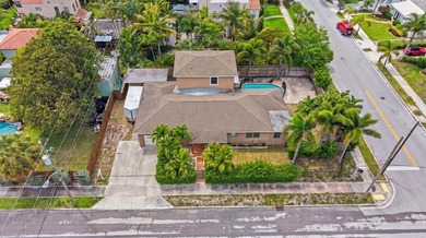 Beach Home For Sale in Lake Worth Beach, Florida