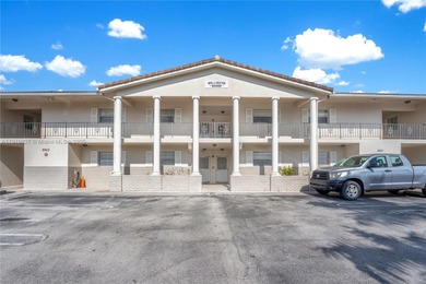 Beach Condo For Sale in Coral Springs, Florida
