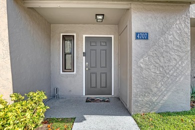 Beach Townhome/Townhouse Active Under Contract in Greenacres, Florida