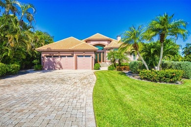 Beach Home For Sale in Sanibel, Florida
